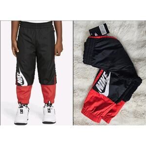 NEW Nike Boys’ Sherpa Colorblock Jogger Pants Black University Red Size 4 XS